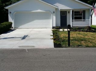 4873 Hawley Dr, Geneva, OH 44041