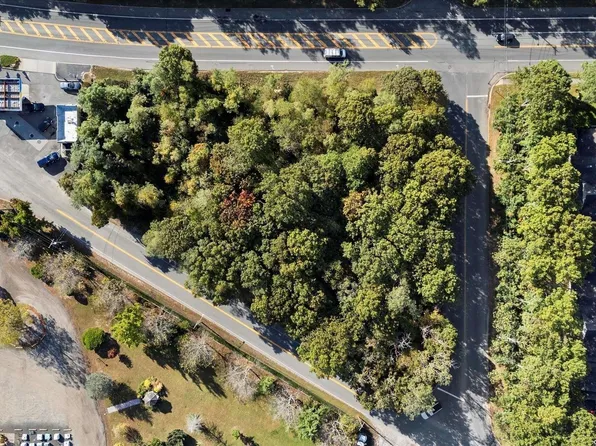 Rt-25A, Wading River, NY 11792