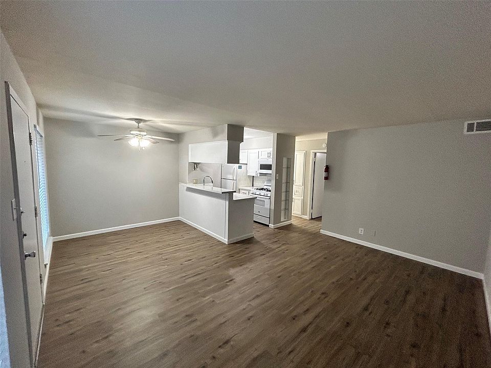 1st image of 1401 Kipling St APT 17