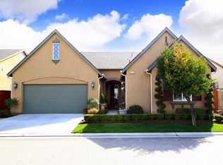 4052 Salem Ln, Clovis, CA