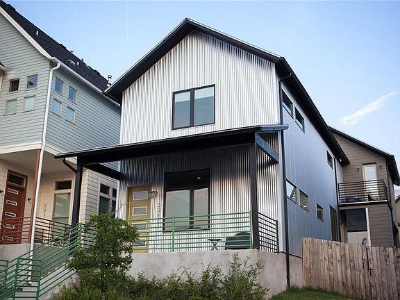 2nd image of 6021 Seville Dr