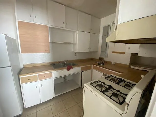 510 Randolph Dr #2 — Photo 12