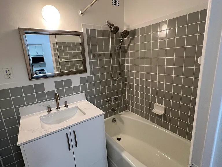 700 Summer St #7G — Photo 20