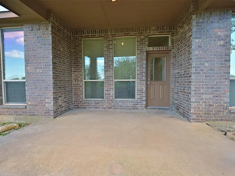 Covered back Patio