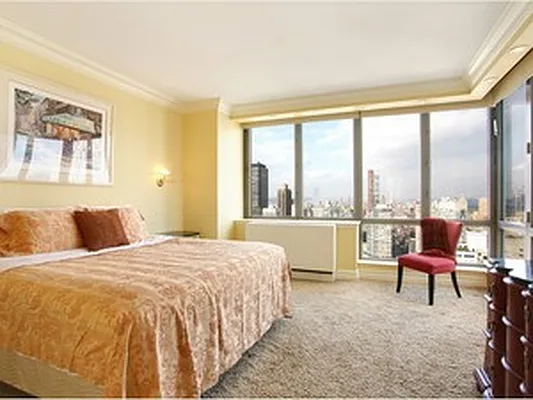 Sold by Corcoran | media 5