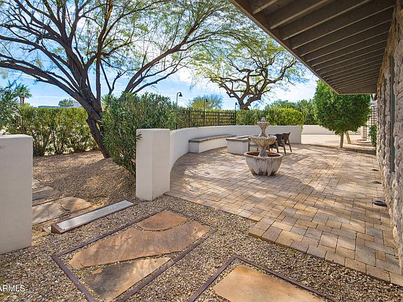 3rd image of 4030 E STANFORD Drive