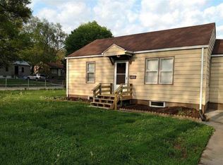 2719 N 40th St, Omaha, NE 68111