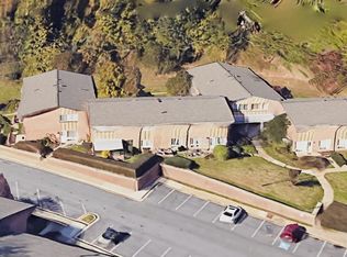 10142 Mosby Woods Dr, Fairfax, VA 22030