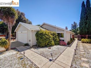 930 Coral Ridge Cir, Rodeo, CA 94572