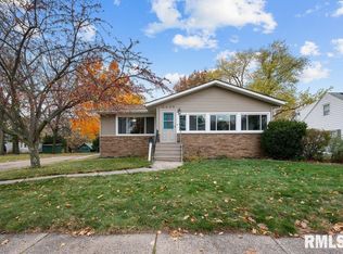 2425 4th St, Moline, IL 61265