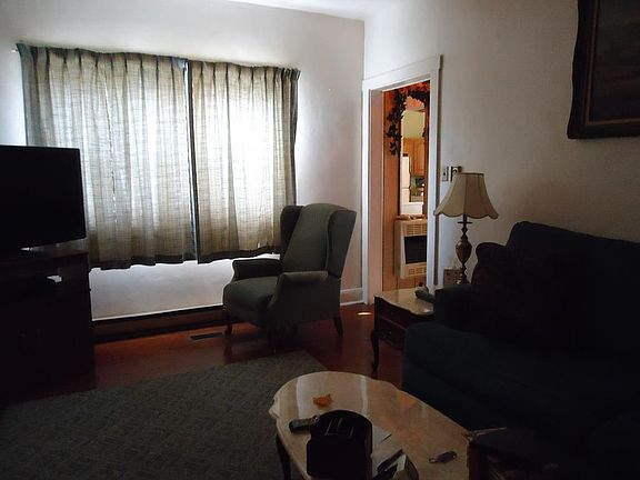 3rd image of 205 Miracle Mountain Rd