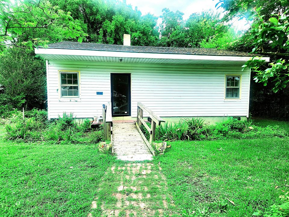 1st image of 412 Creech St