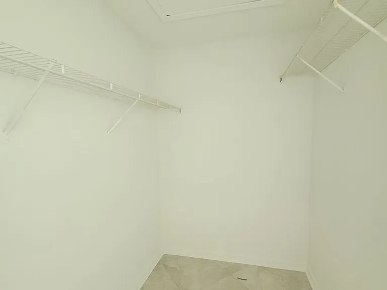 9623 Cobblebrook Dr — Photo 13