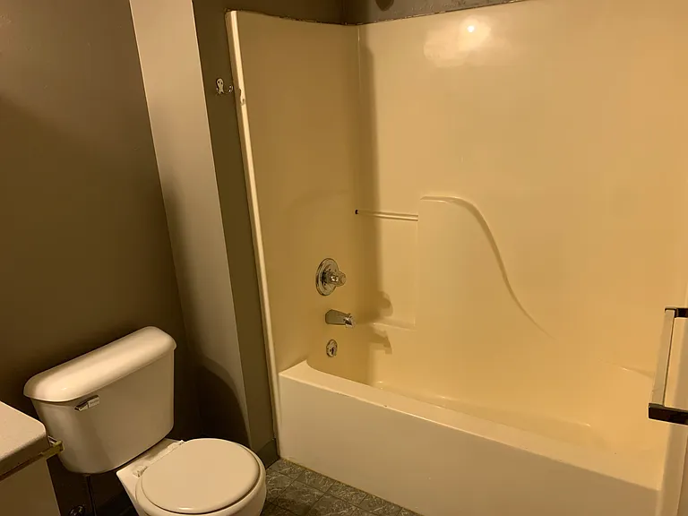 14 Country Ln — Photo 21