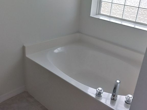 4th image of 436 Danube Dr #1A