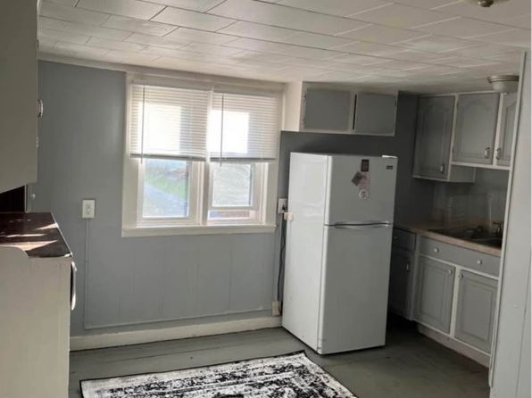 802 Woodside Ave #3