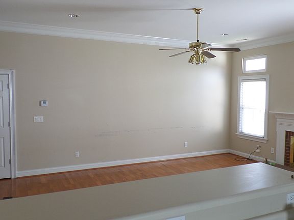 4th image of 11613 Kempsford Dr