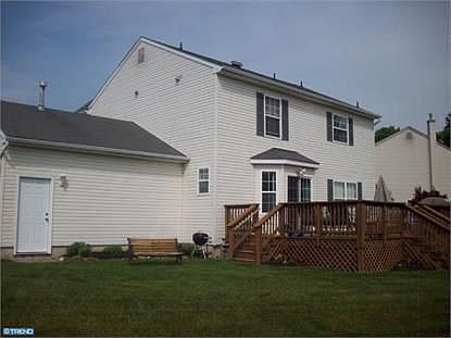 3rd image of 7 Kristen Ct