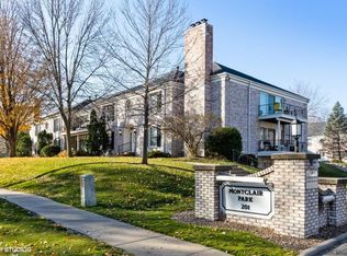 201 N 1st Ave APT 108, Iowa City, IA 52245