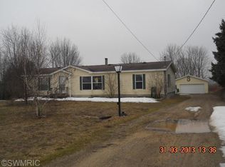 1509 E Us Highway 10, Scottville, MI 49454