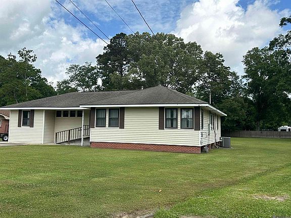 3rd image of 6313 Kleinpeter Rd