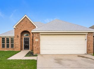 9324 Cynthia Ct, Fort Worth, TX 76140