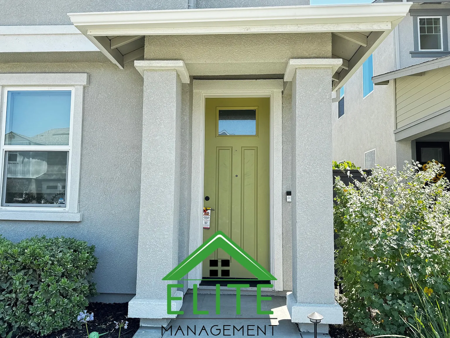4 bed, 2817 sqft, $3,995 — Photo 4