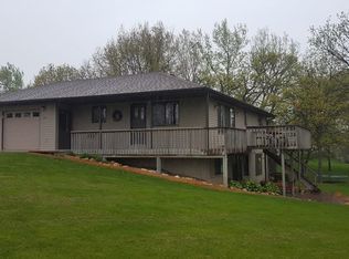 1604 Neil Dr, Pella, IA 50219