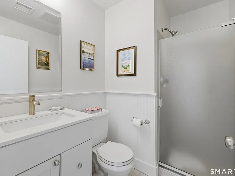 2 Miller St — Photo 13