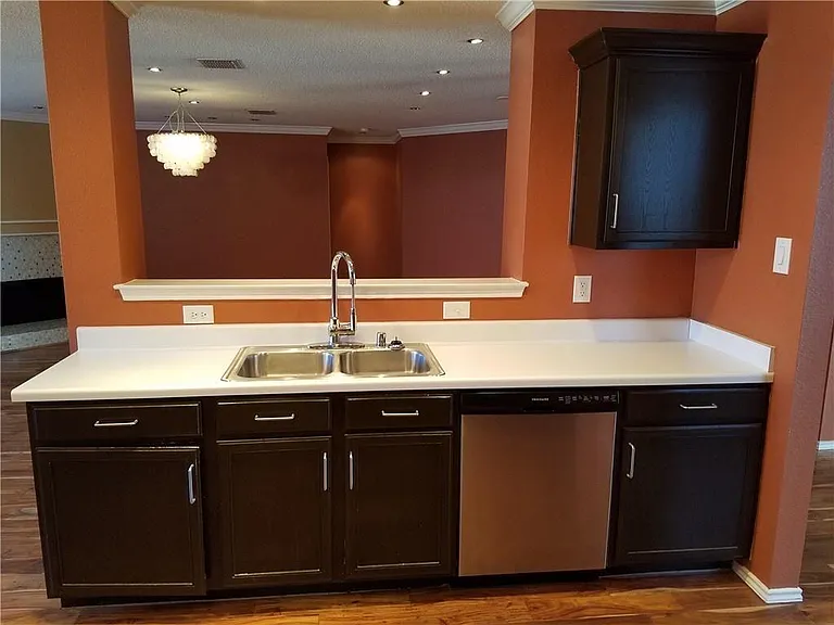 2152 Zion Hl — Photo 6