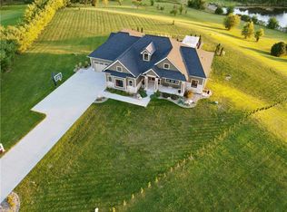 2982 142nd Ct, Van Meter, IA 50261