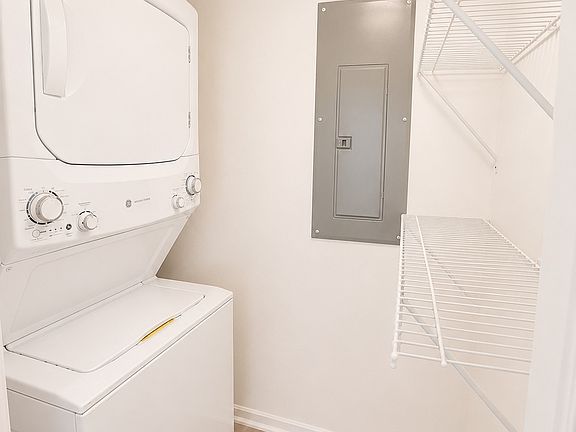 4th image of 130 Georgia Ave #C