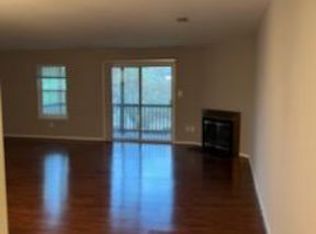 136 Alpha Ct, Blackwood, NJ 08012