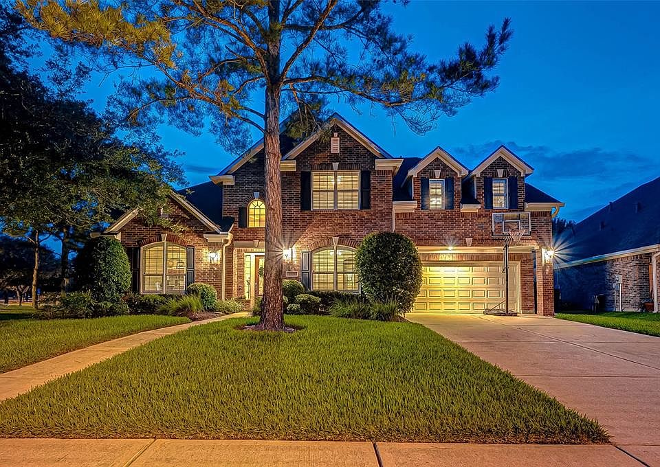 1st image of 2922 Taylors Glen Ct