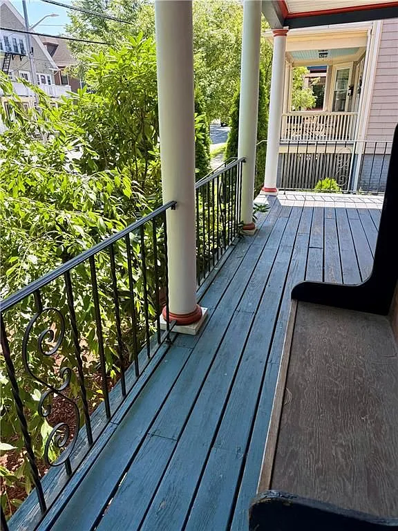 2 bed, 1.0 bath, 1186 sqft, $2,550 — Photo 3