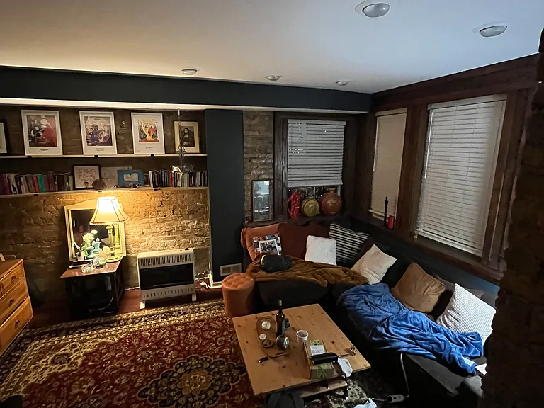 2429 N California Ave #1 — Photo 38
