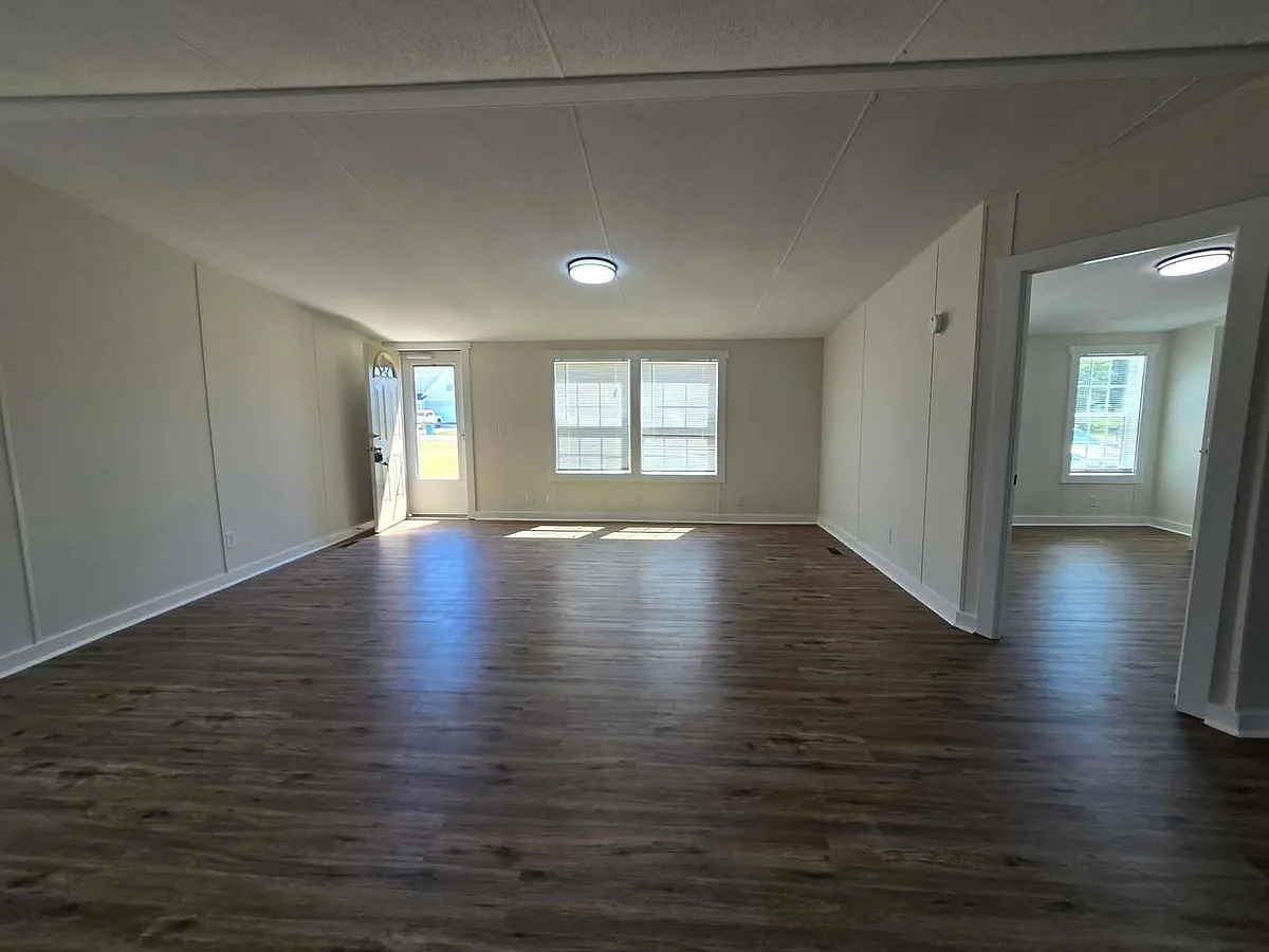 Building Photo - 470 Shelton Beard Rd