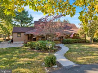 1016 Strause Ln, Leesport, PA 19533