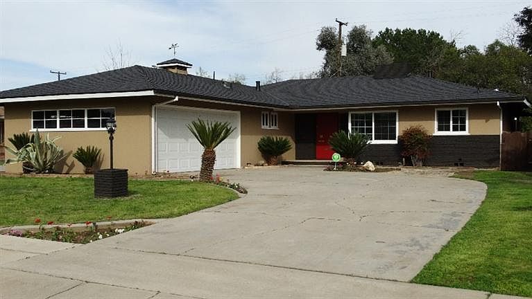 1st image of 2618 N Adoline Ave