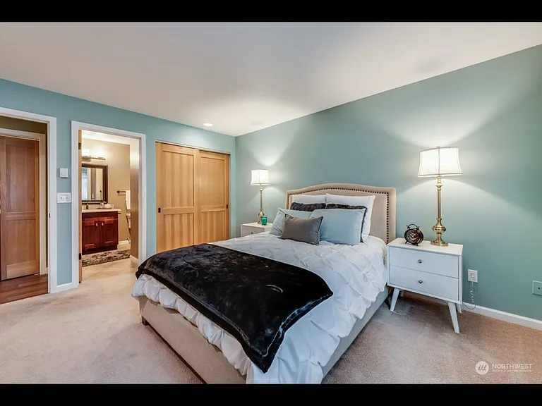 17022 128th Ln NE — Photo 4