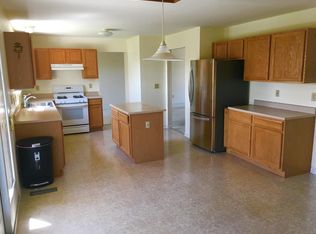 6111 Weber Oaks Dr, Loveland, OH 45140