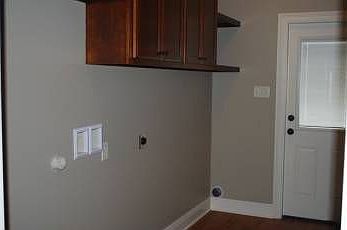 5th image of 1509 San Ann St
