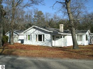 7236 Loud Dr, Oscoda, MI 48750