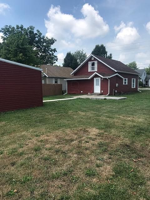 2nd image of 329 E Elm St Lot 9