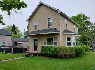 630 W Pine St, Washburn, WI 54891