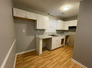 111 Claybill Dr UNIT B, Meridianville, AL 35759