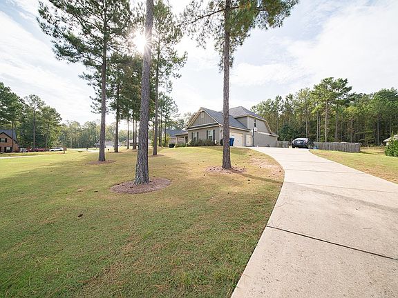 2nd image of 21 Lee Road 2207
