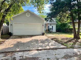 1626 W 3rd St, Joplin, MO 64801