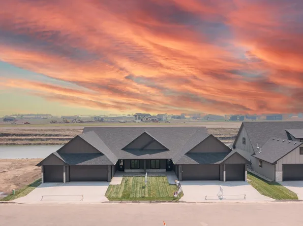 1205 E Thompson Pl, Tea, SD 57064