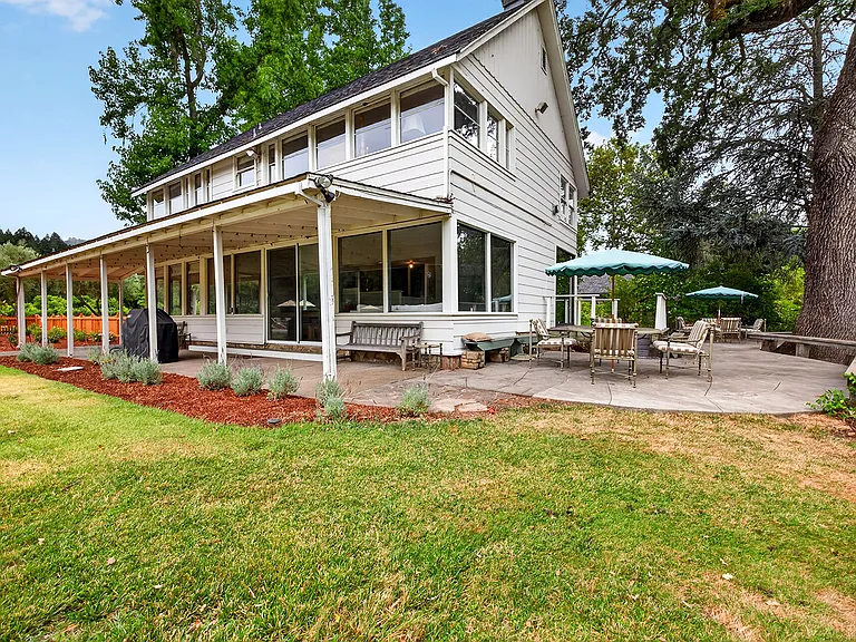 4560 Saint Helena Hwy — Photo 8